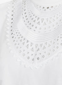T-shirt à plastron ajouré - Blanc