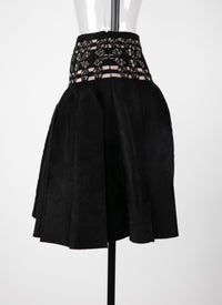 Jupe courte avec taille contrasté - Noir & Nude