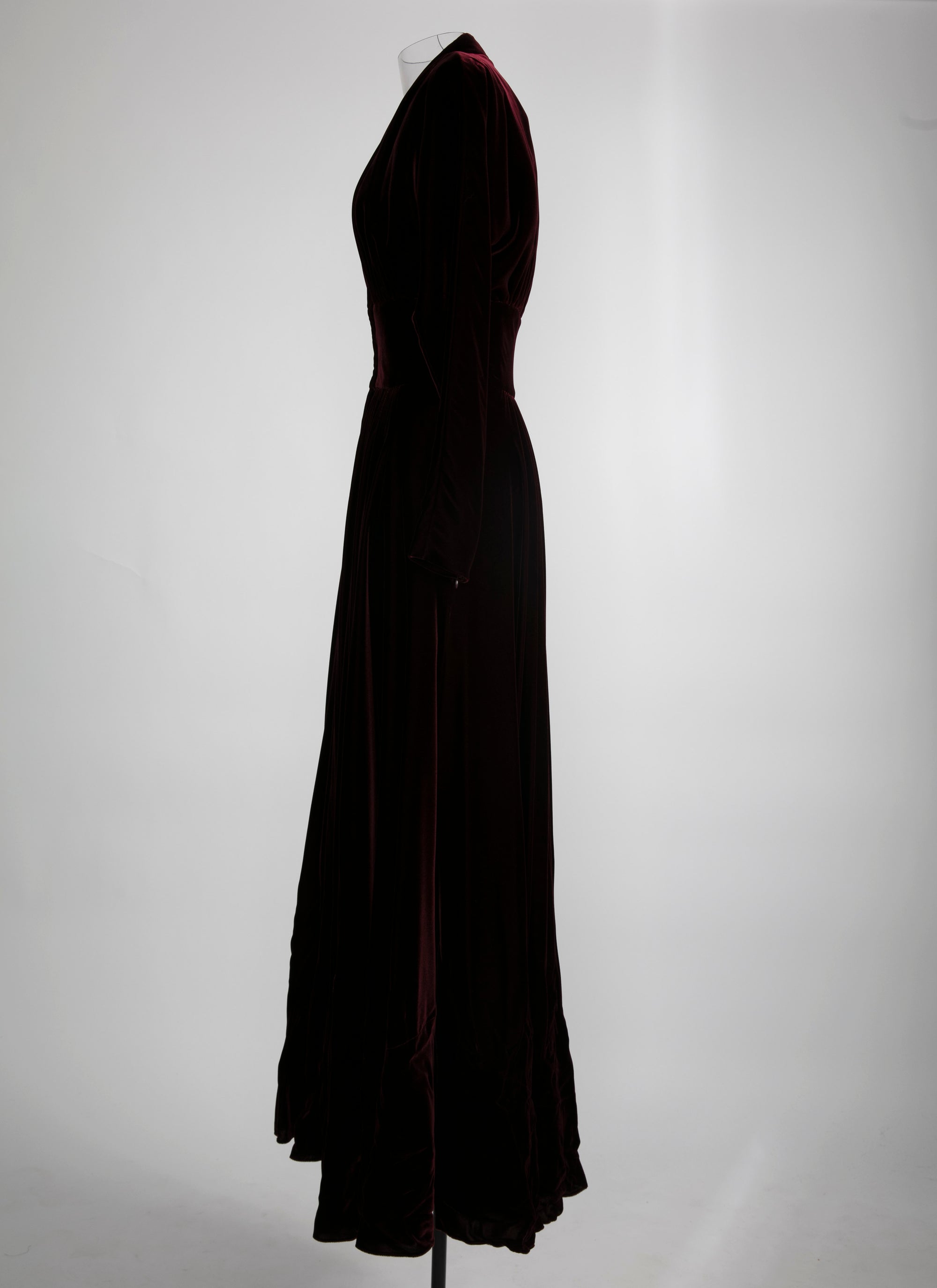 Light velvet maxi dress - Cherry