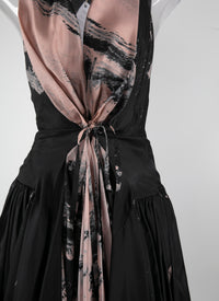 Robe évasée à imprimé floral en soie - Noir & Chair