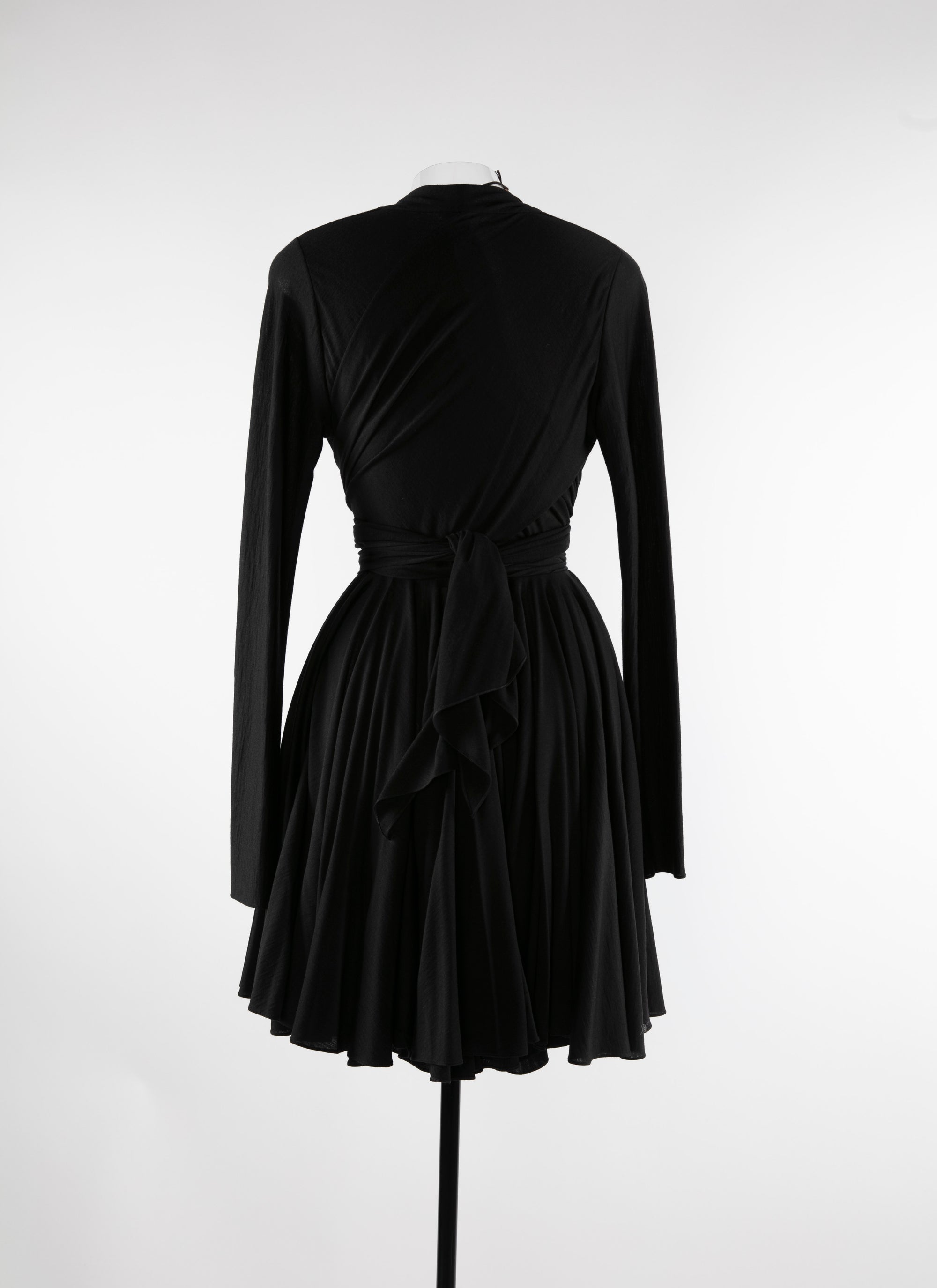Robe courte nouée à la taille en laine - Noir