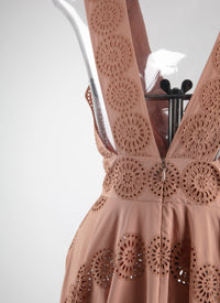 Openwork sleeveless maxi dress - Nude