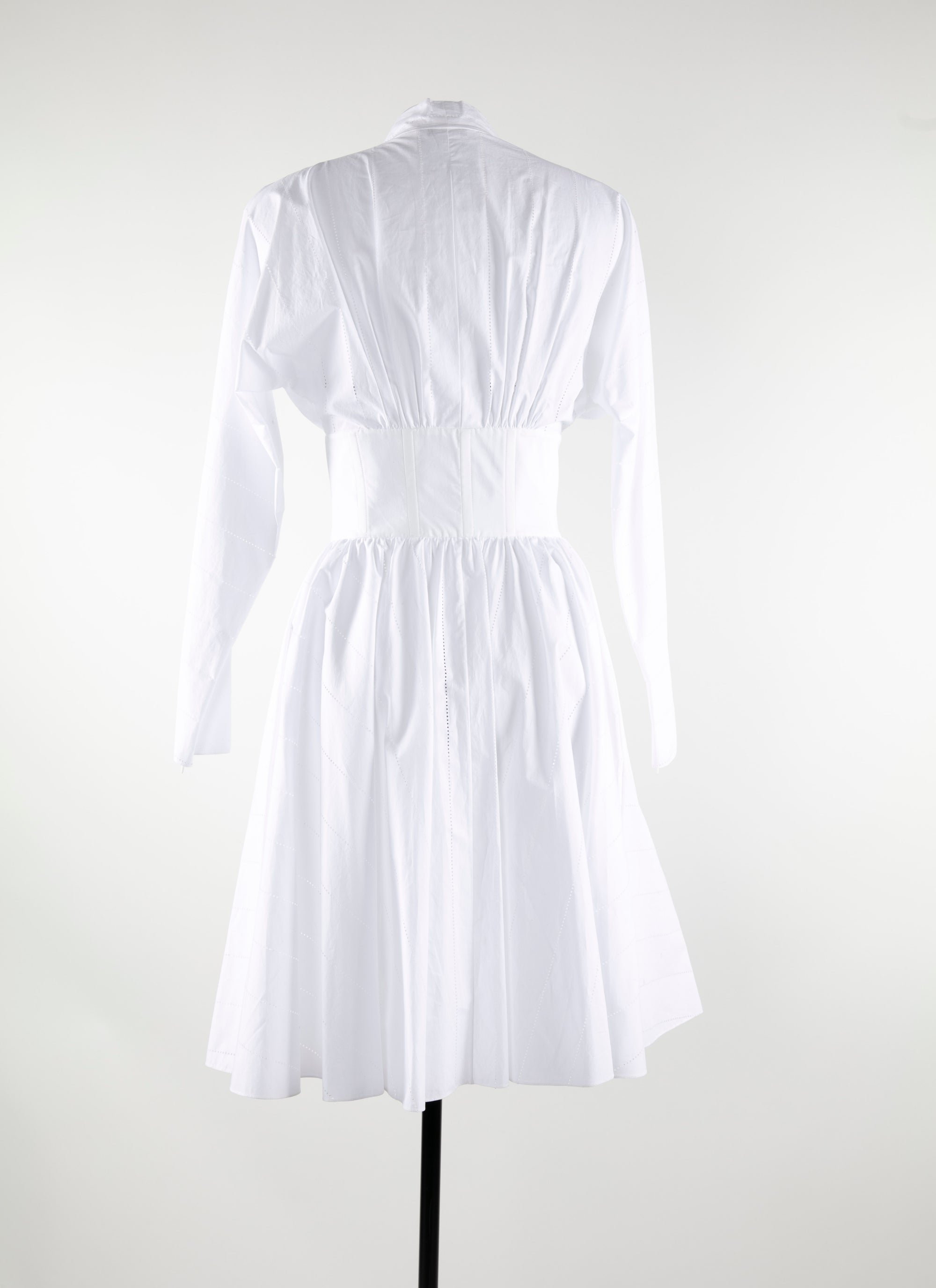 Robe courte évasée à manches longues cintrée - Blanc