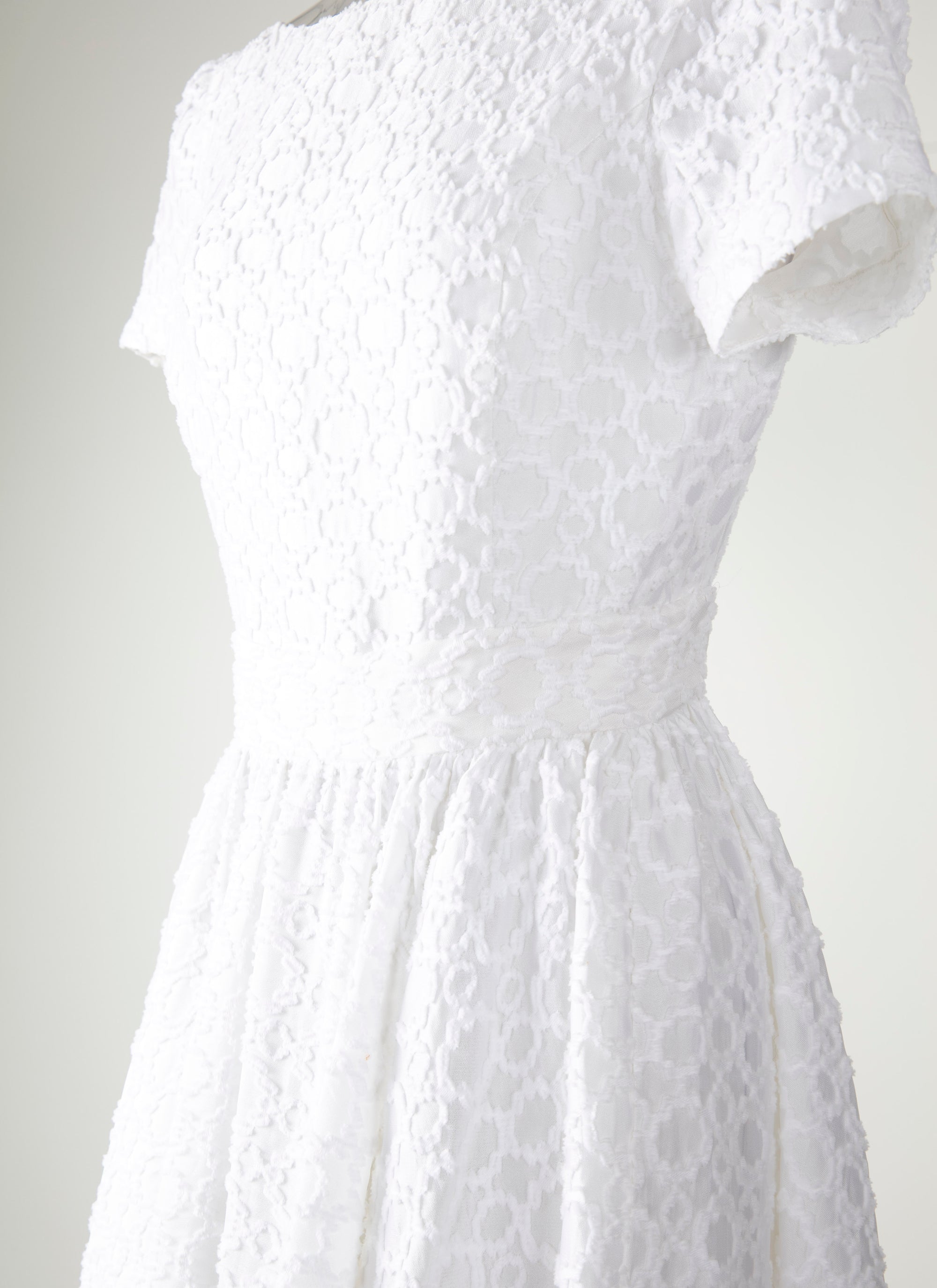 Robe longue à manches courtes dos nu en soie - Blanc