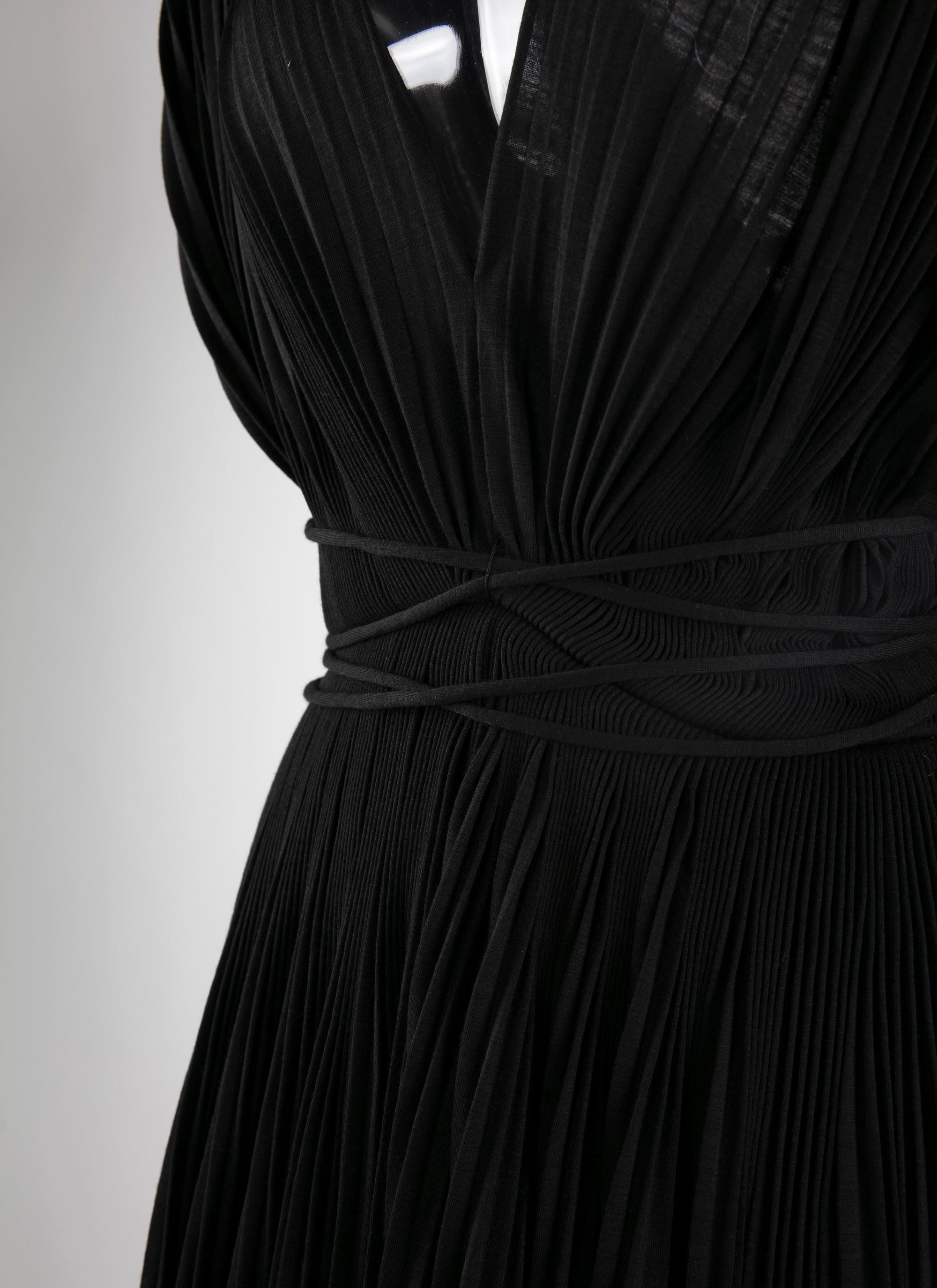 Robe courte drapée - Noir