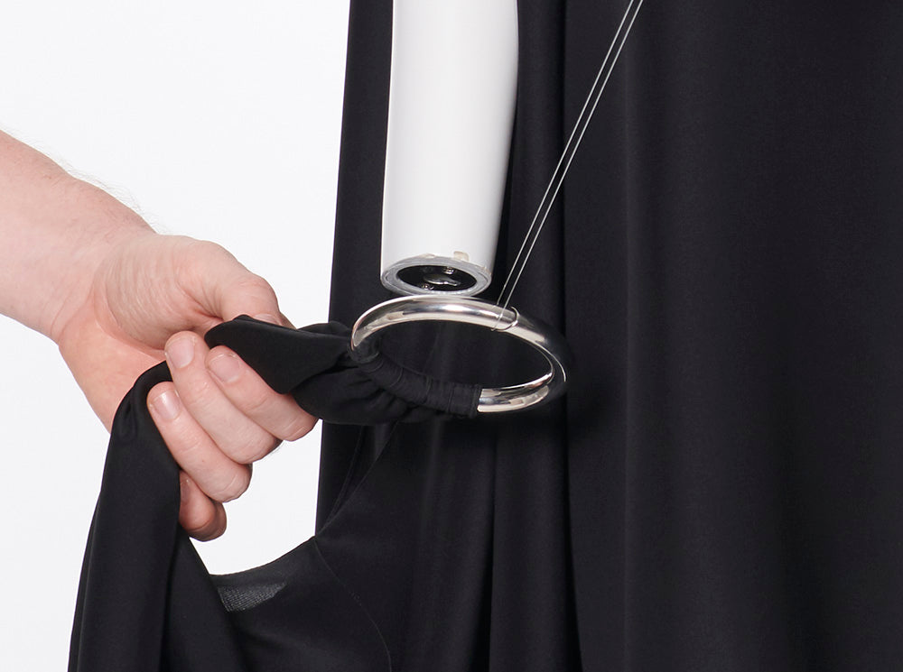Robe bracelet courte en soie - Noir Alaia