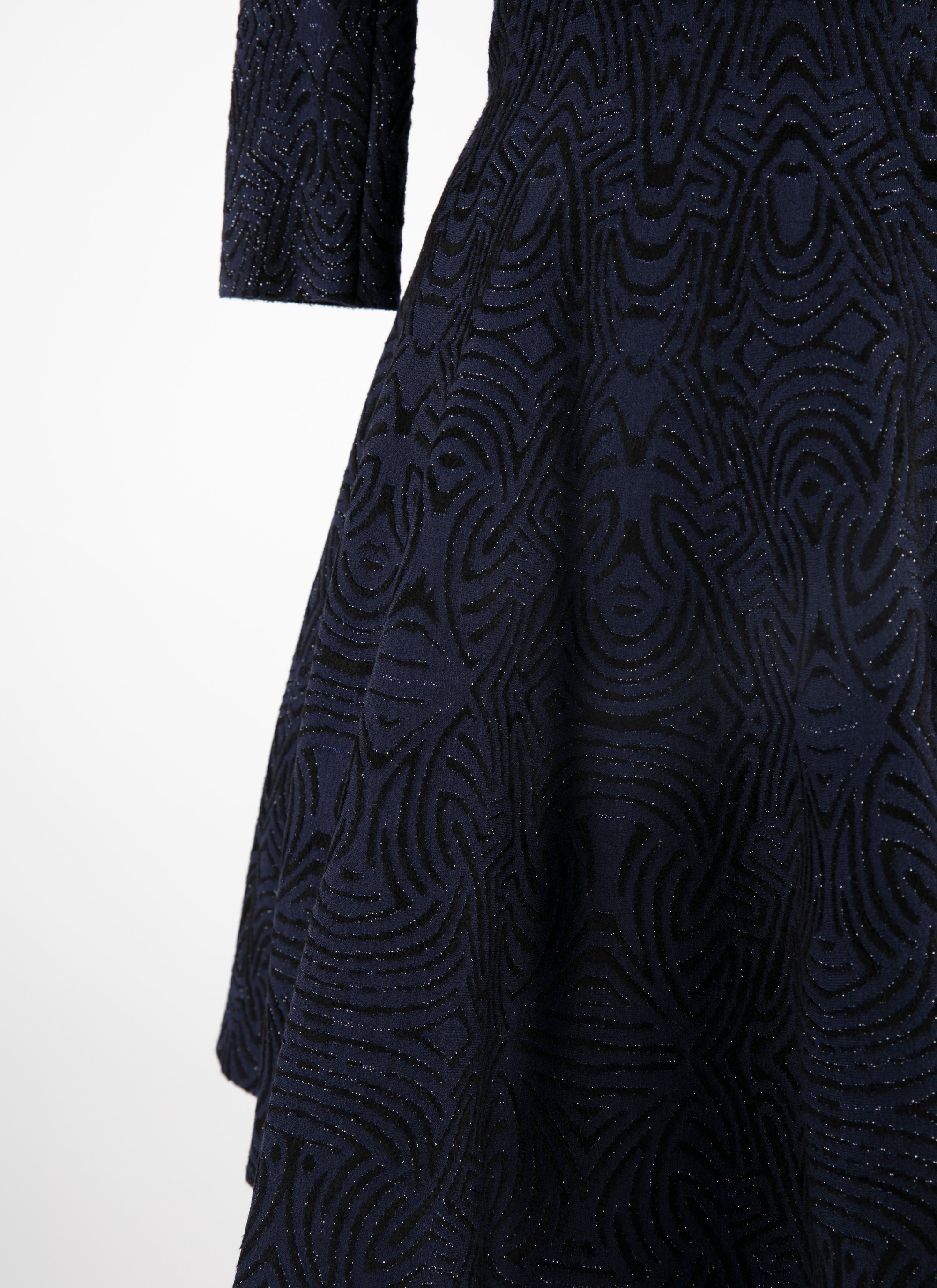 Robe courte évasée à col rond et manches 3/4 - Nuit & Noir