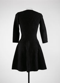 Robe courte évasée à col rond et manches 3/4 - Noir Brillant