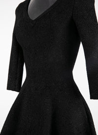 Robe courte évasée à col rond et manches 3/4 - Noir Brillant