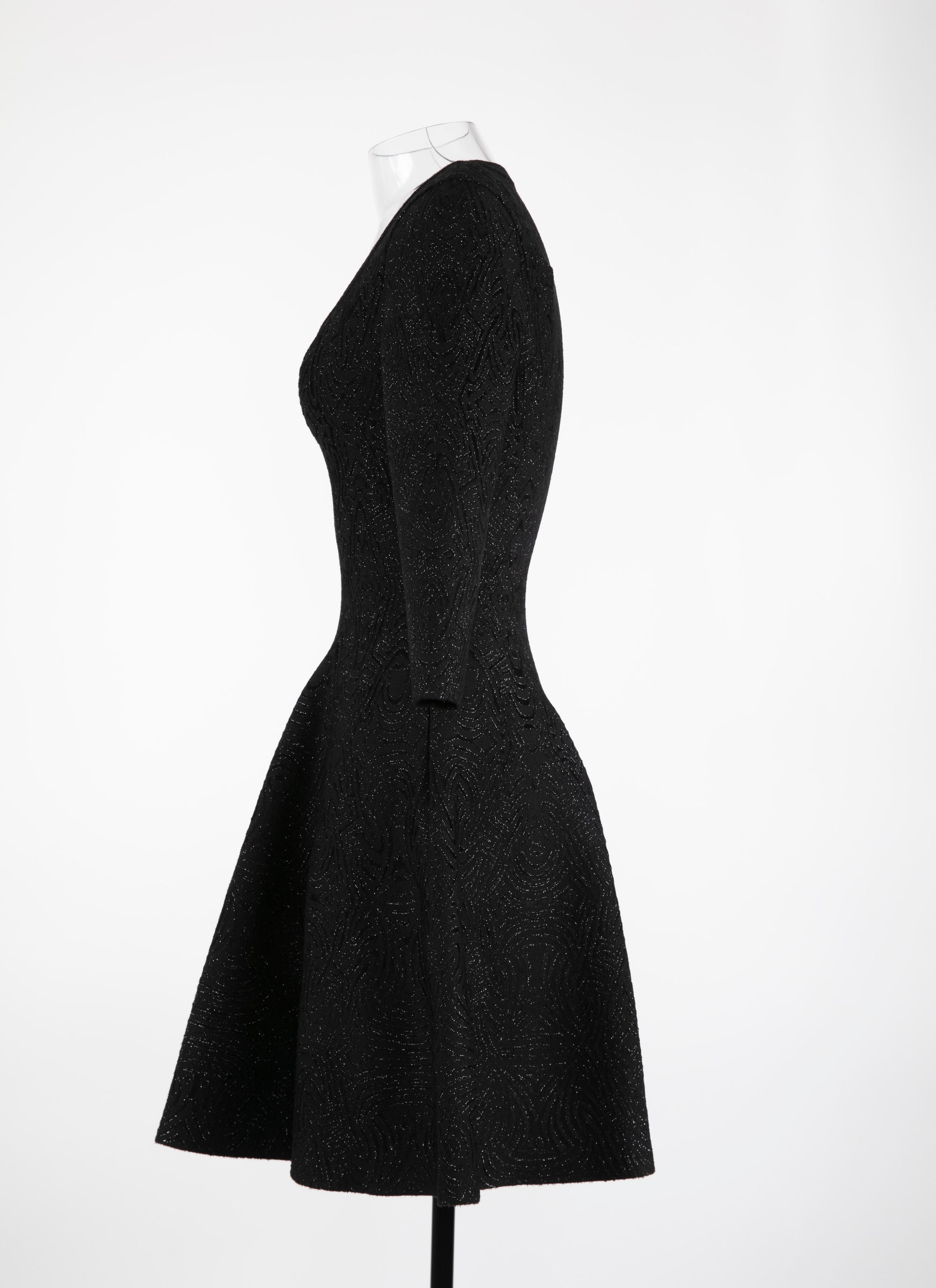 Robe courte évasée à col rond et manches 3/4 - Noir Brillant