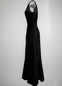 Robe longue évasée sans manches au buste transparent - Noir