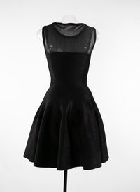 Robe courte évasée sans manches au buste transparent - Noir