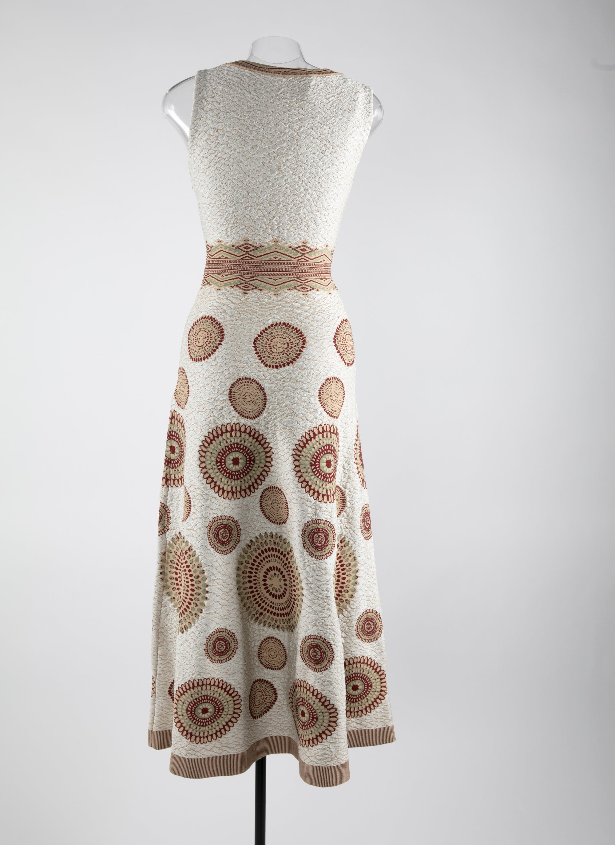 Robe longue texturée à motifs cercle sans manches - Blanc & Bordeaux