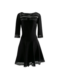 Robe courte stretch évasée et ajourée - Noir