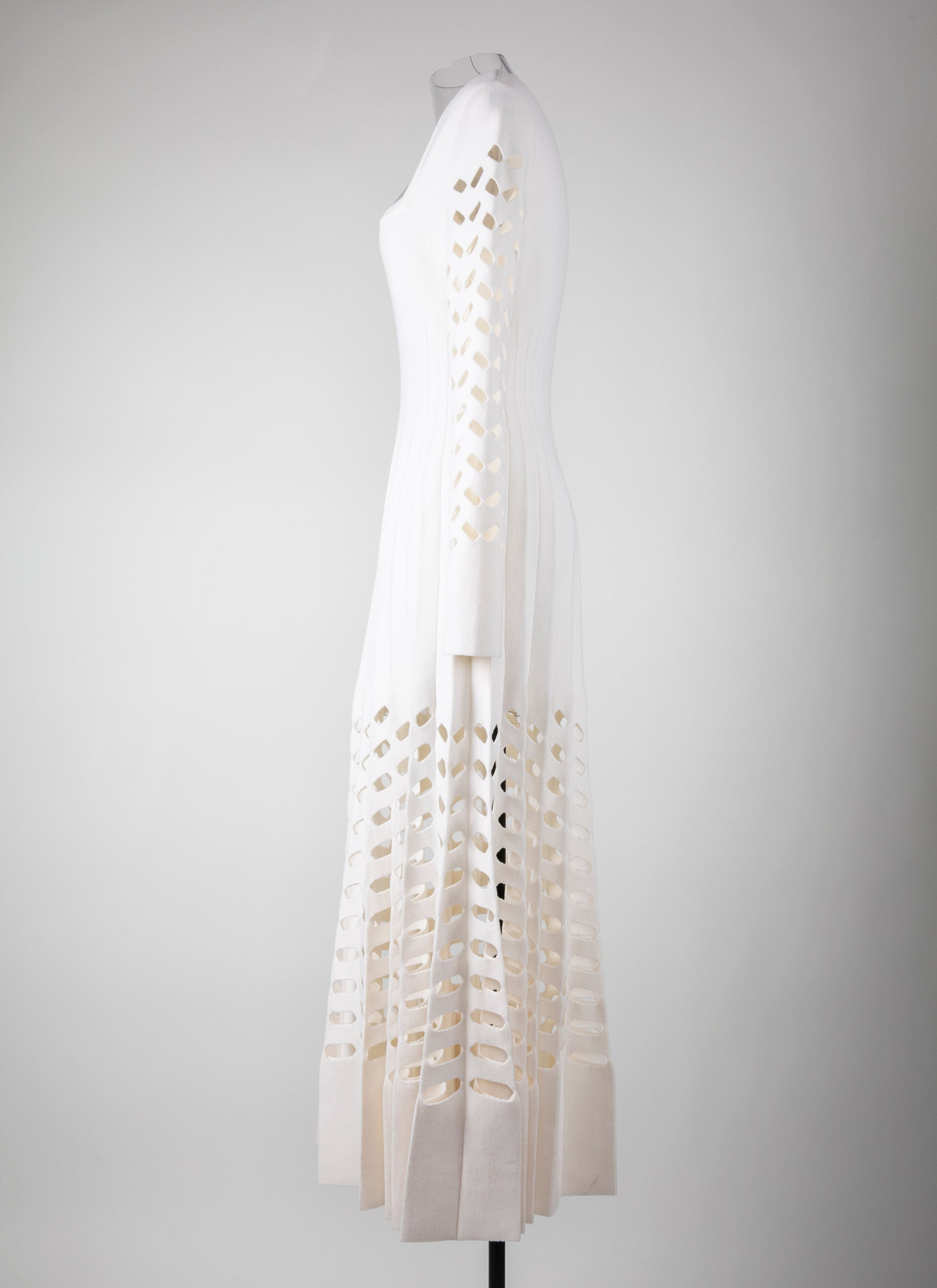 Robe plissée à manches longues en laine - Ivoire