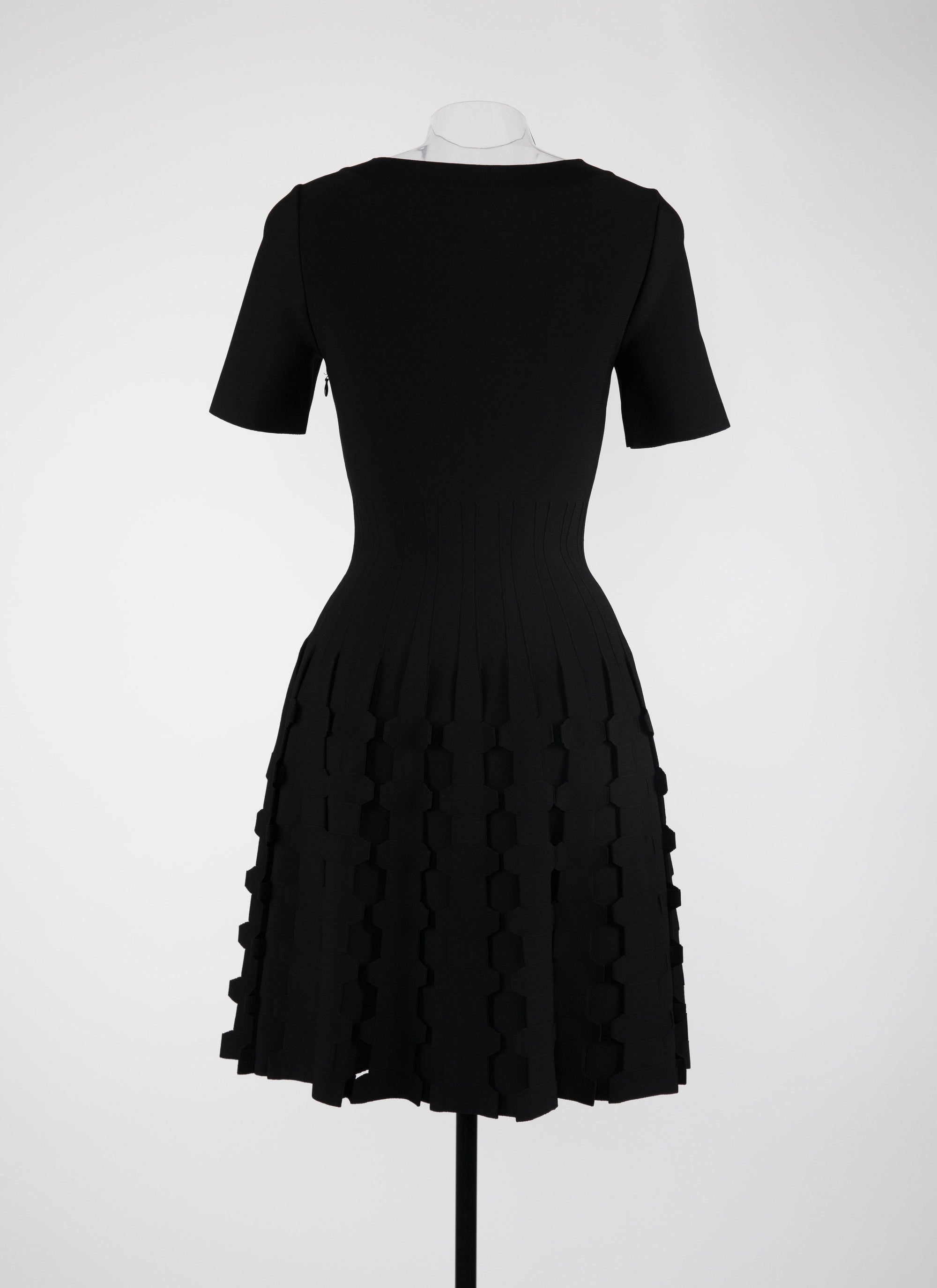 Mini robe à manches courtes en maille - Noir