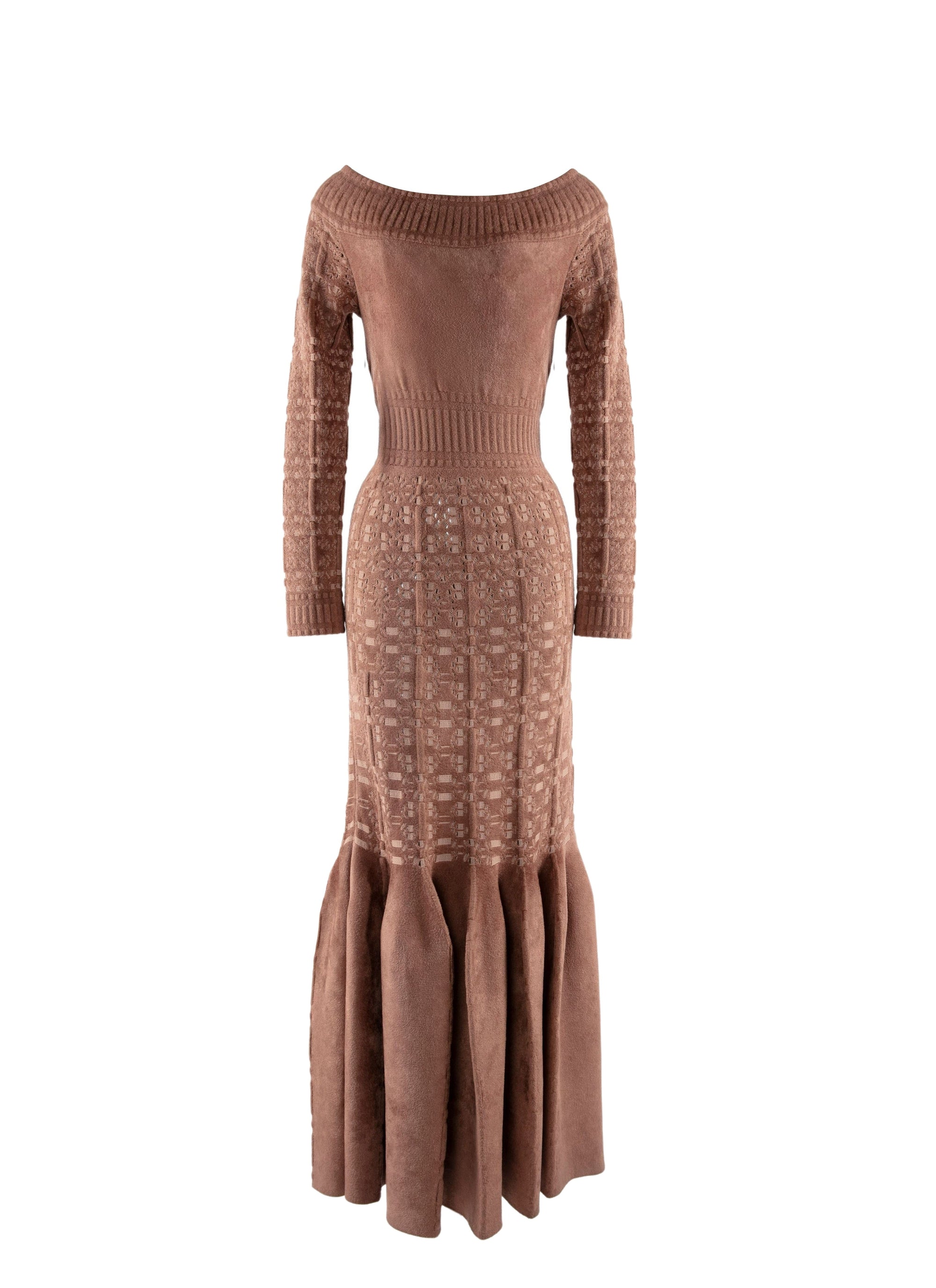 Long dress with boat neck and long sleeves - Bois de Rose & Nude