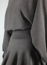 Robe courte ceinturée à manches longues en laine - Gris Chine