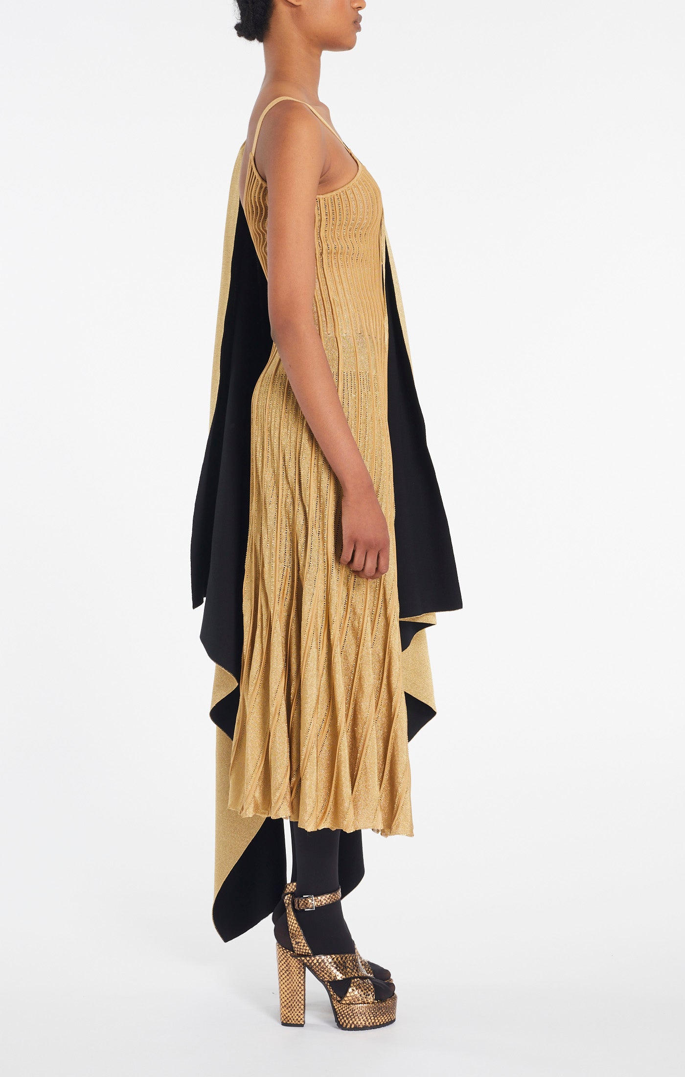 Robe en dentelle - Or