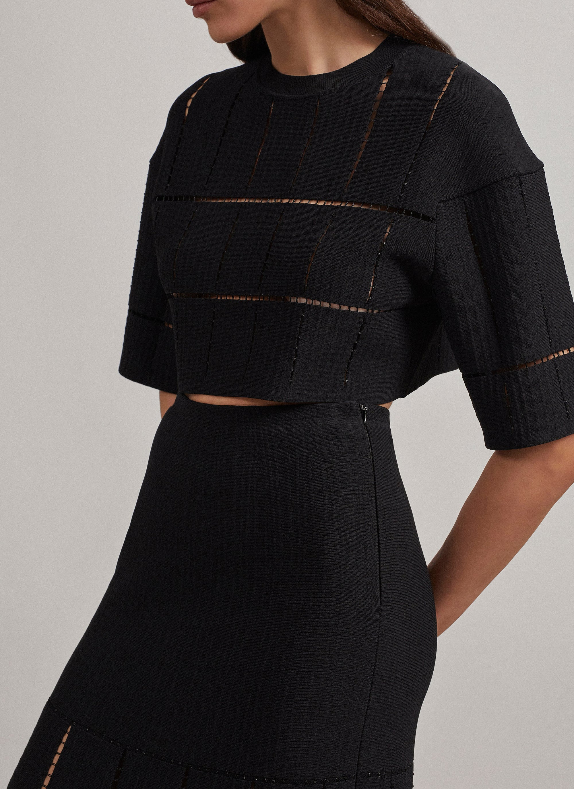 Pull court en maille et raphia - Noir