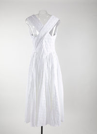 Sleeveless cross-back dress - White