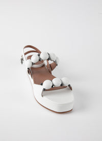 Bombe wedge sandals in leather - White