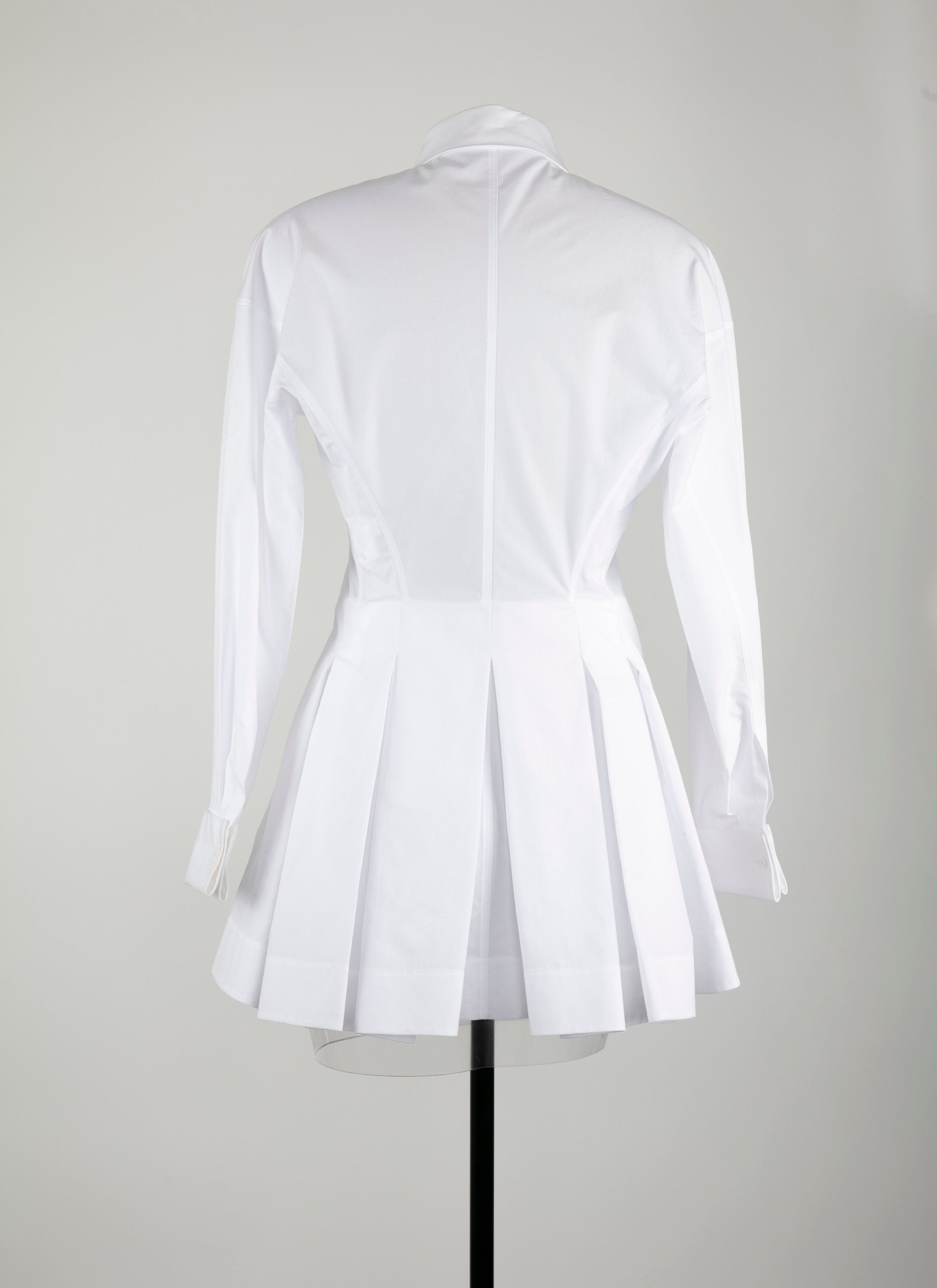 Fitted and pleated shirt in Japanese poplin - White