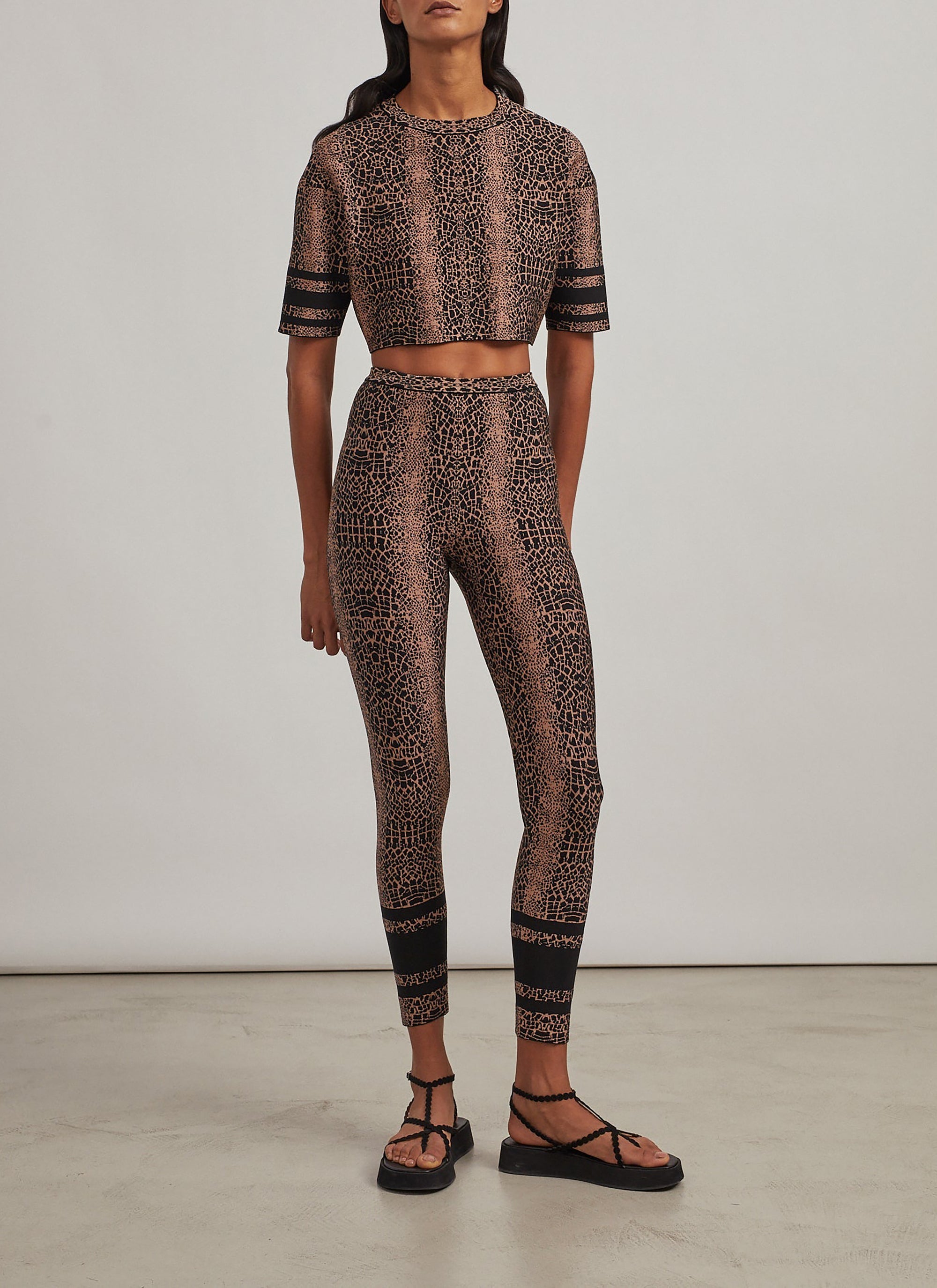 Pull court en maille jacquard animalier - Noir & Chair