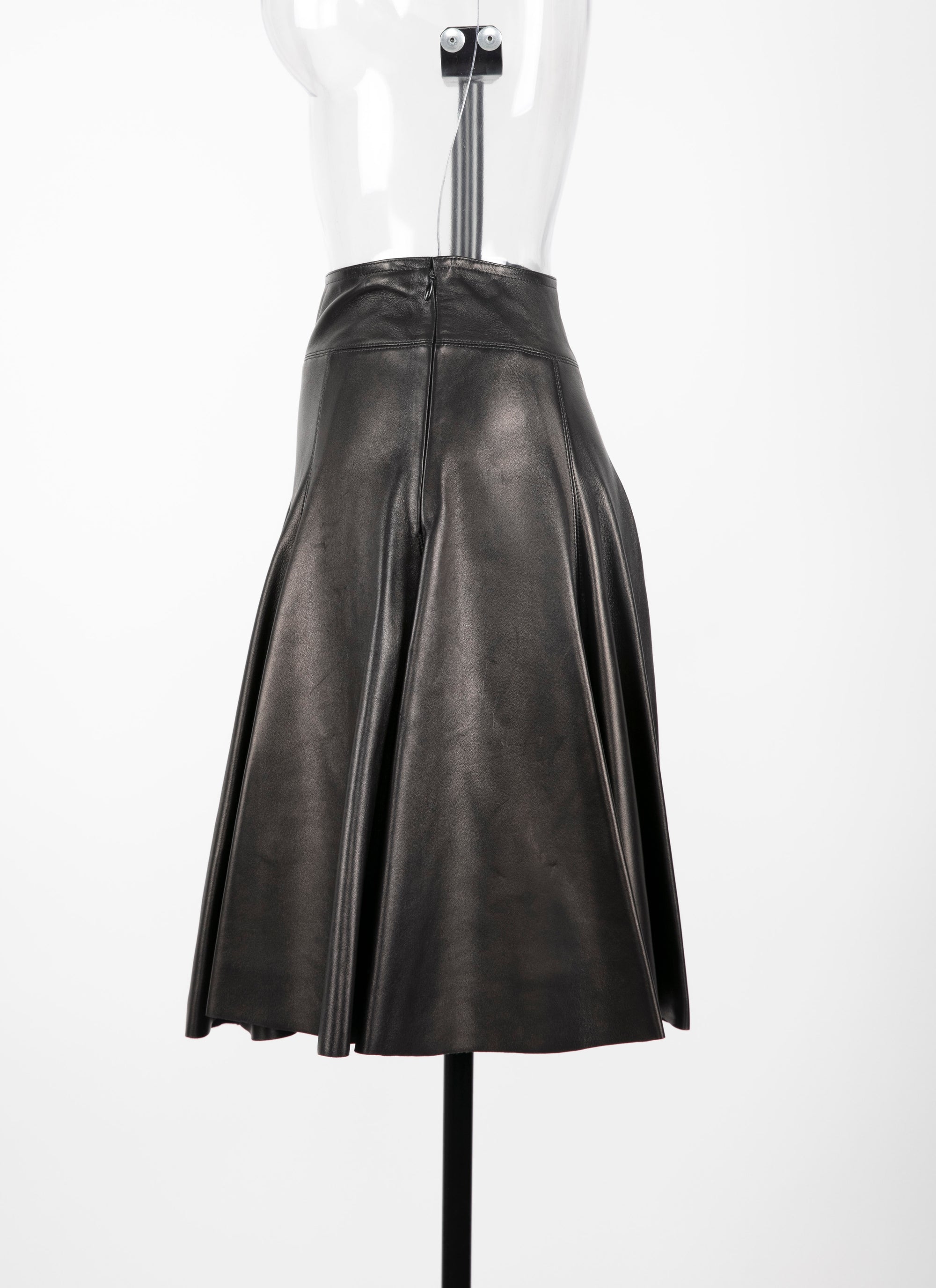 Jupe courte plongée en cuir - Noir