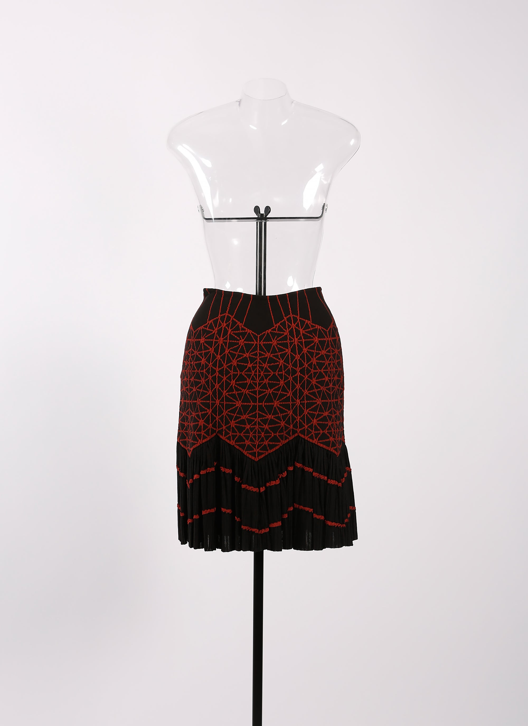 Ruffle skirt - Black & Garnet