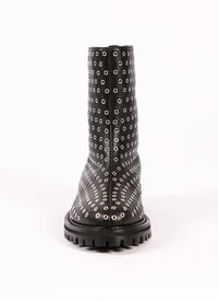 Eyelet platform boots in leather - Black