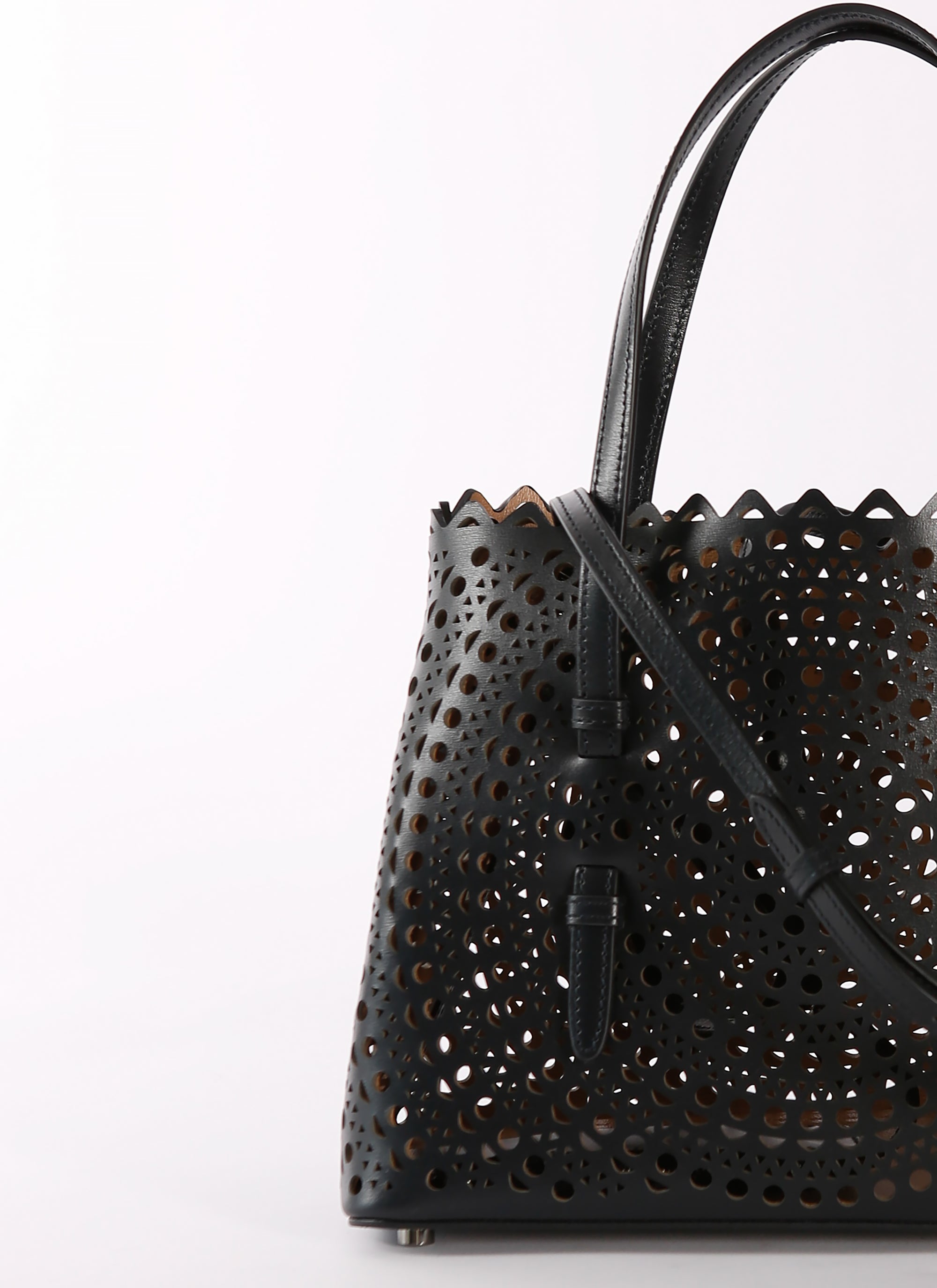 Petit sac Mina ajouré en cuir - Nuit