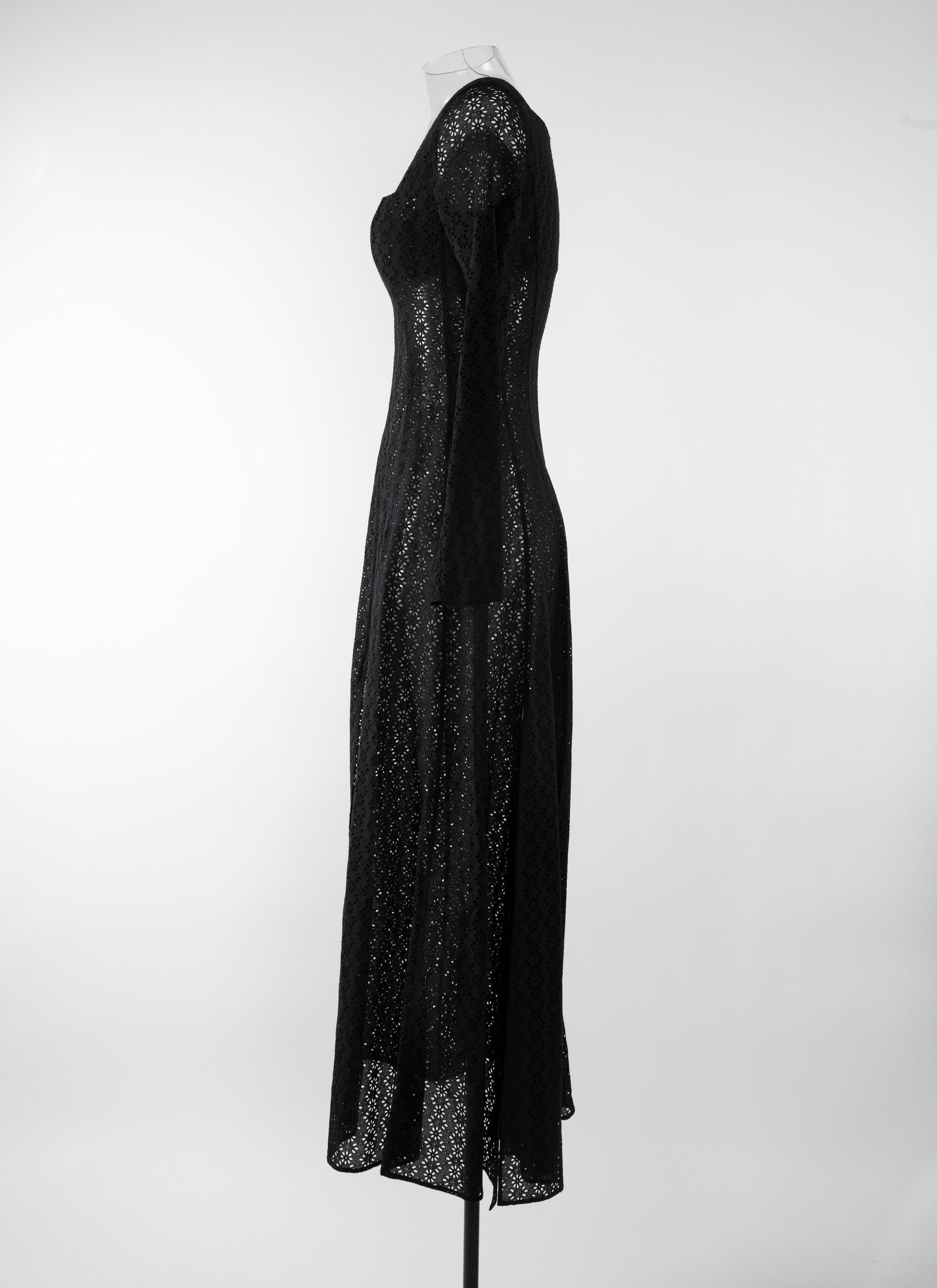 Long-sleeved embroidered dress - Black