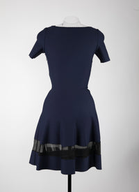 Short-sleeved knitted Mansart dress - Night