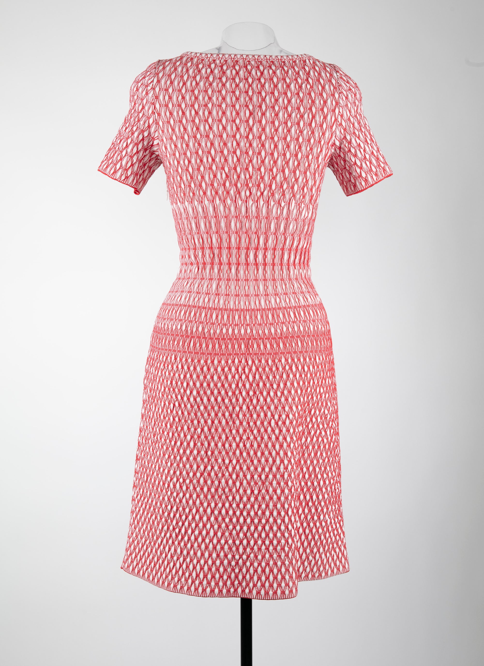Mesh Rocaille short-sleeved dress - Ivory & Red