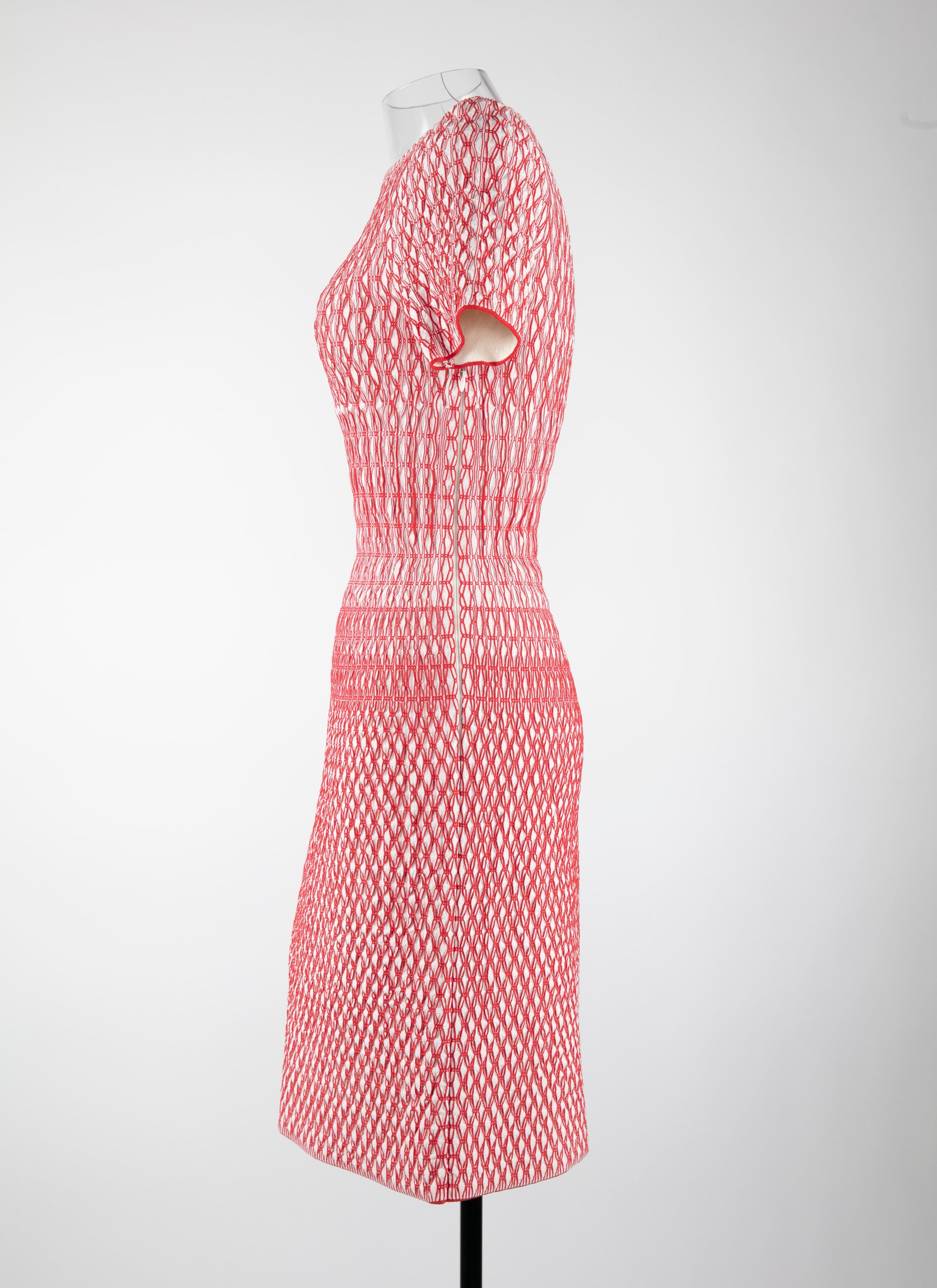 Mesh Rocaille short-sleeved dress - Ivory & Red