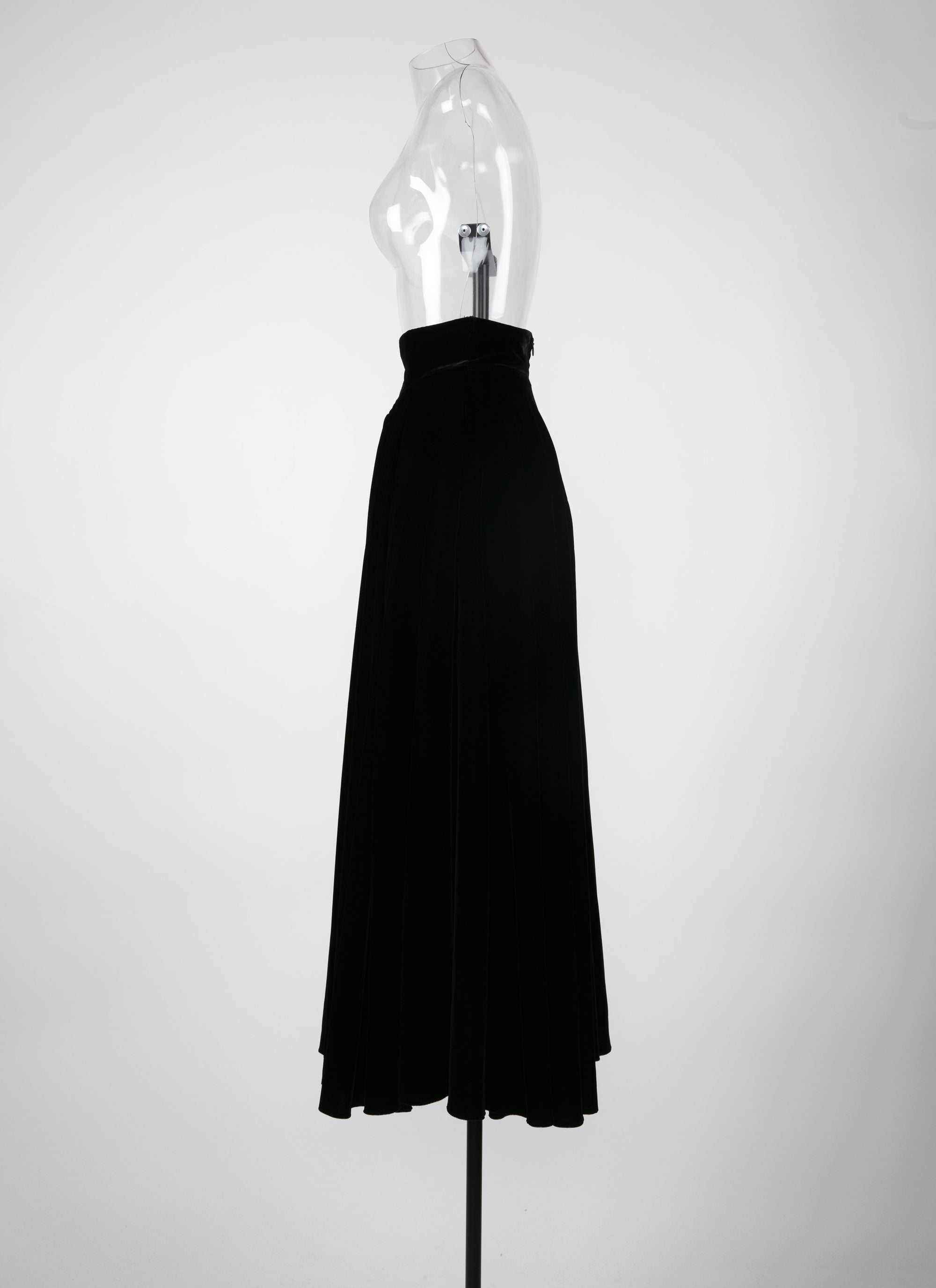 Long skirt in velvet - Black