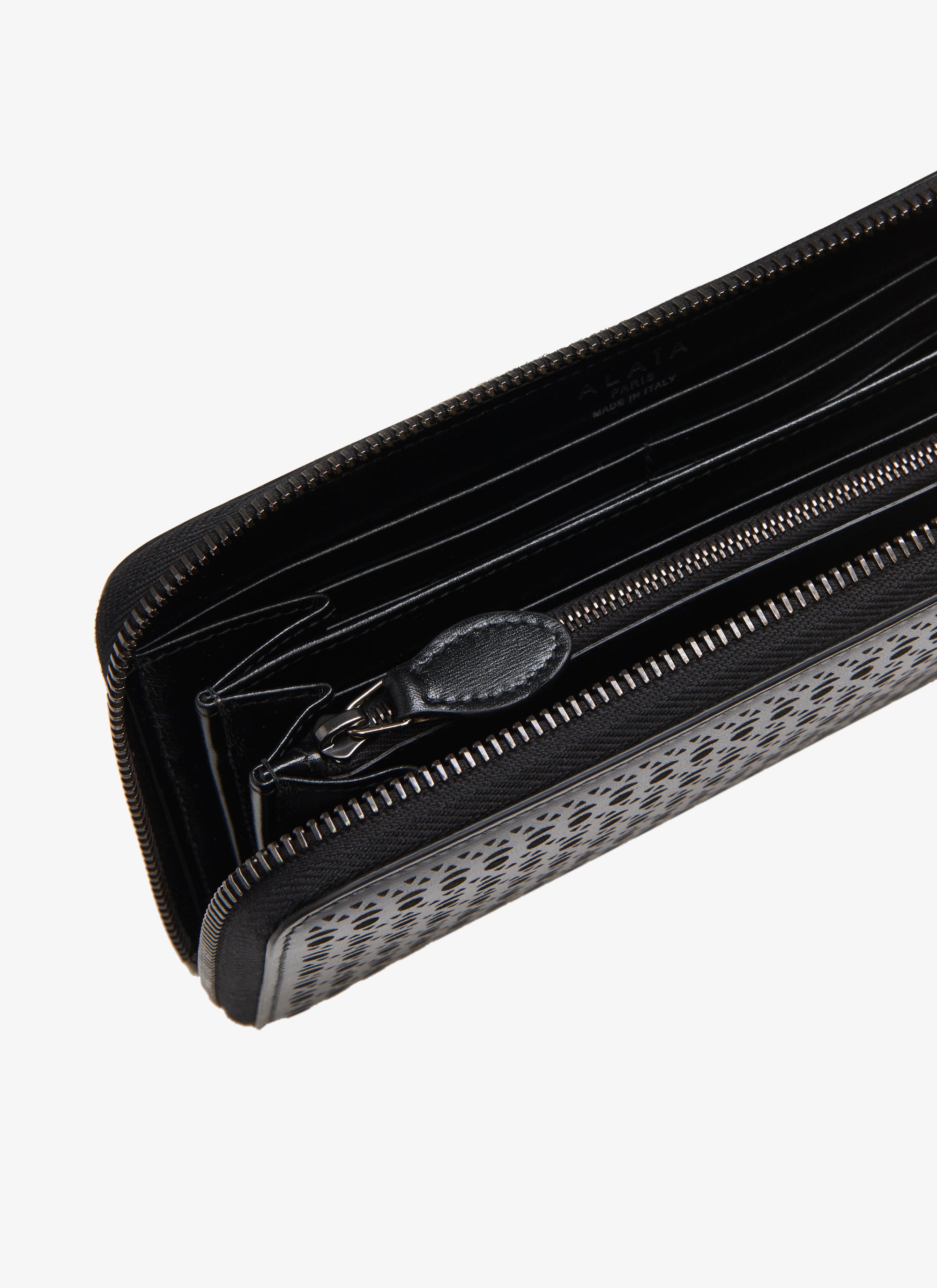 Zipped openwork wallet in leather - Black