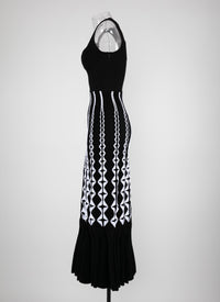 Strapless knitted maxi dress - Black & White