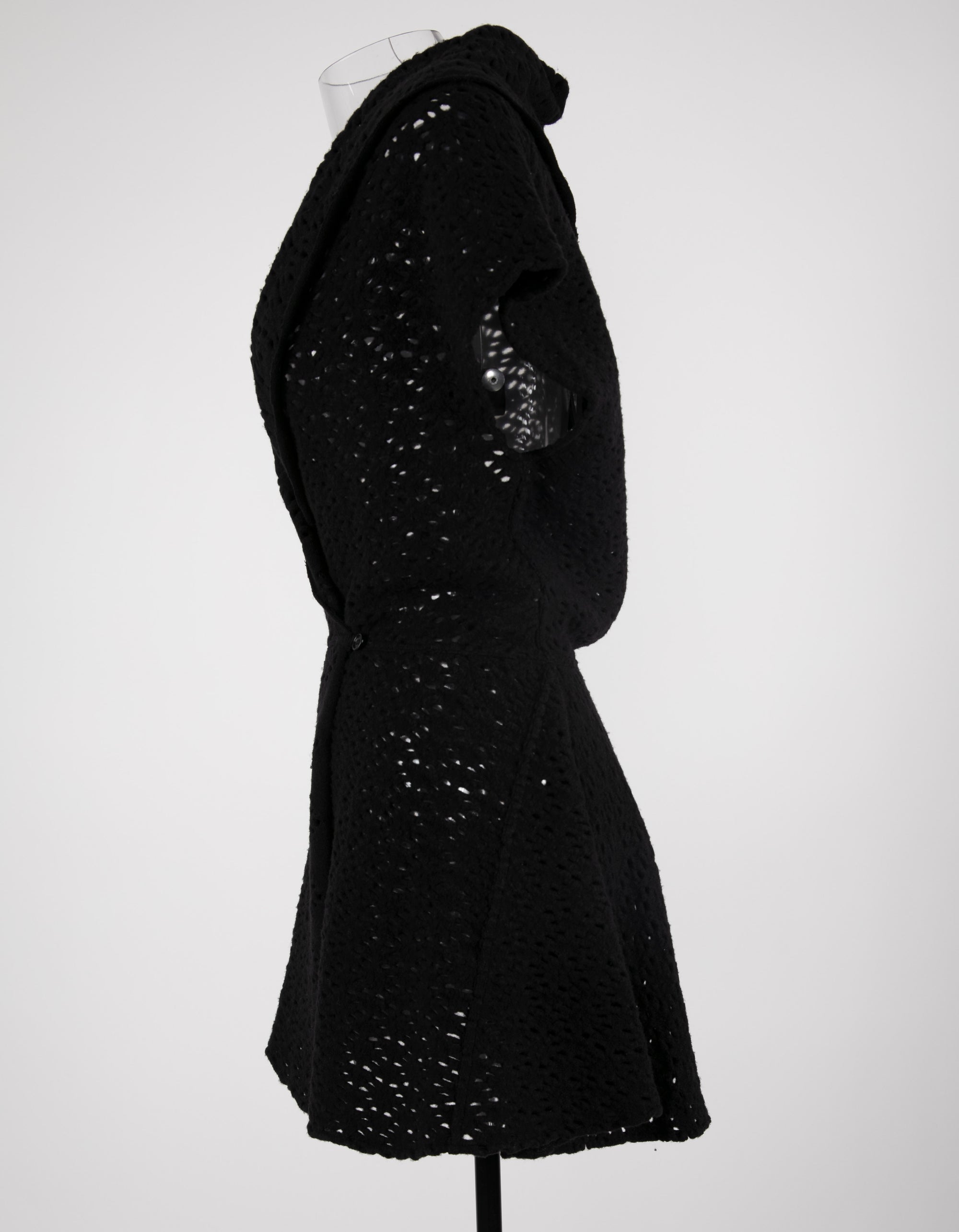 Sleeveless lace jacket in wool - Black