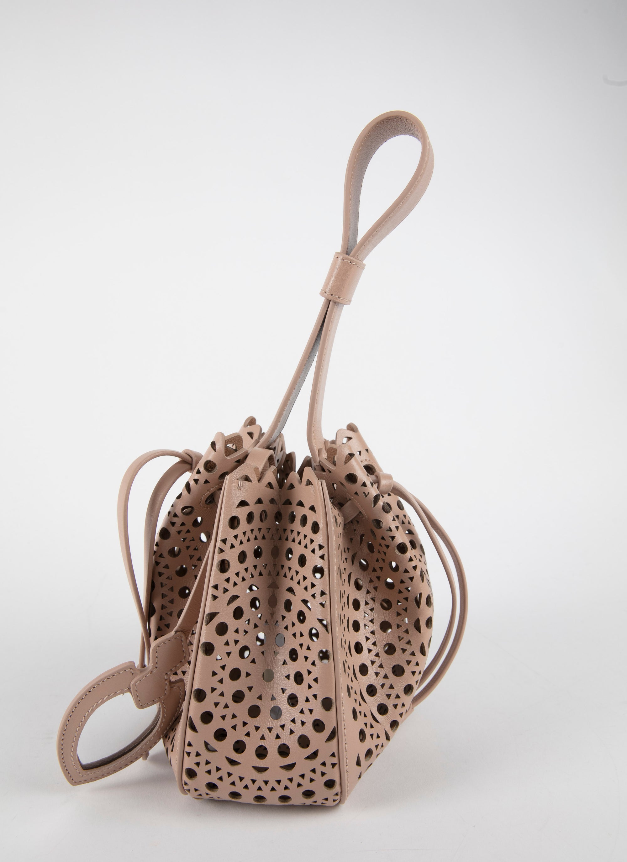 Rose Marie mini openwork bag, in leather - Sand